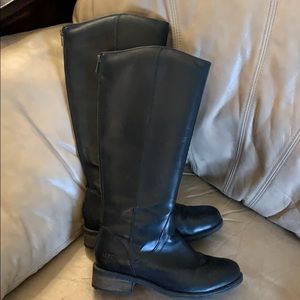 EUC Ugg Black Riding Boots Size 8
